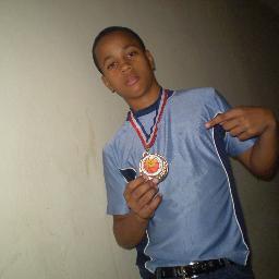 ustedes son como las bermudas no me llegan ni a los tobillos  :,.basket por sentimiento y el rap