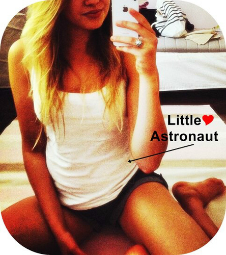 MarieBouvier2's profile picture. Simple Plan SAVED MY LIFE.