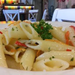 pastakitchenslo's profile picture. Morning Pasta Kitchen! Rasakan semangat pagi setiap saat! Berbagai racikan resep Pasta Special dan Original dari Uncle Luigi selalu siap   dinikmati.