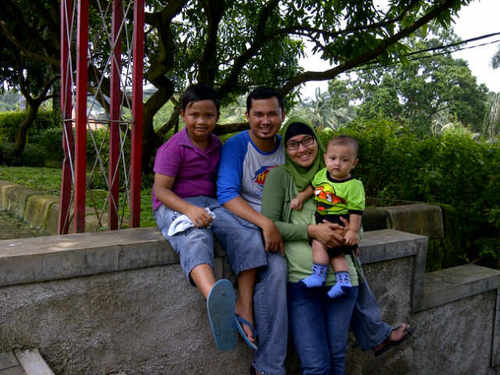 Tengku ijohn☆ 3_5 brother ☆ Desy_Wija ☆ Tengku Bintang ☆ Tengku Pasha ☆ Tengku Ibra ☆ Happy Family..