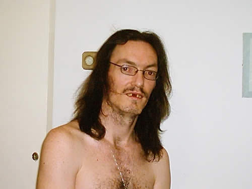 Mi nombre es Rioz, Fermin Rioz
   /-/-/-/-/-/-/-/-/-/-/-/-/-/-/-/-/
  My name is Rioz, Fermin Rioz