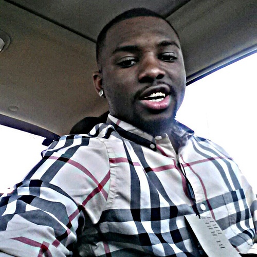 20 years young Cleveland artist from( super throwed ) aka stw working hard chasing dreams m.o.e h.o.e for bizz rjpapper@gmail.com