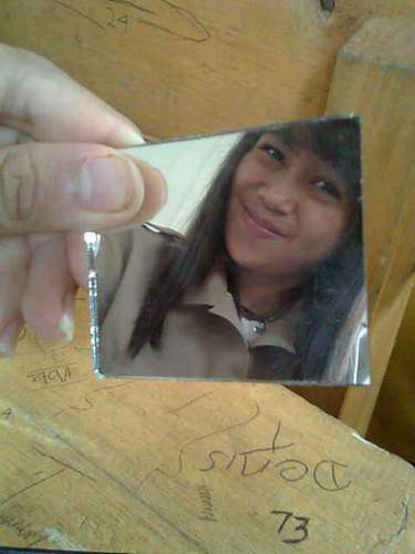 ★I simple girl:-*|
end strong:-*|
Fllow mytwitt other;@nikita_nhiQi:-D:-*
mention for fllbck!,:-D:-)★



【☆Jesus Christ My Spirit☆】
