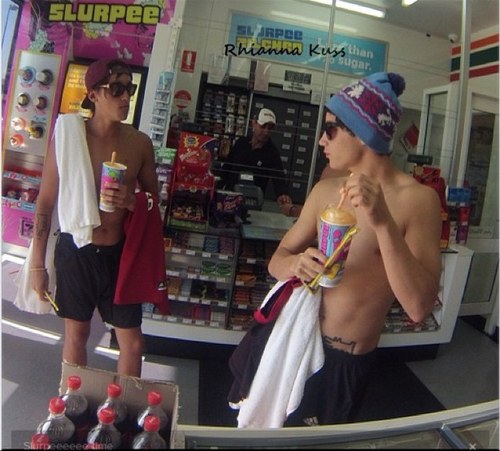 slurpeesforlife's profile picture. Laniel/5 ✌ LUKE FOLLOWED ME ON VALENTINES DAY...DOES THAT MEAN WE ARE A COUPLE? ❤ #yoloswag