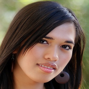 SharonG26410737's profile picture. DJReservation agent