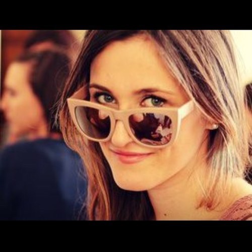 Carlottalan's profile picture. 