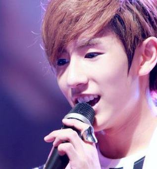 I'm your Boyfriend! Just bot not real. [ real : @G_BoyFriend ].