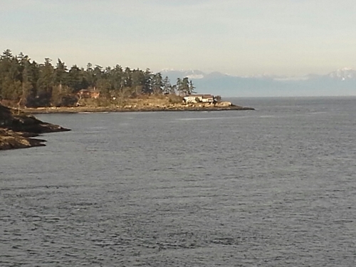 KateLMGreaves's profile picture. 