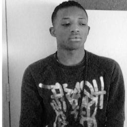 insta:TrueKid_/

young comedian/heeft een hele raar flow
 /only talks about real things/realtalks