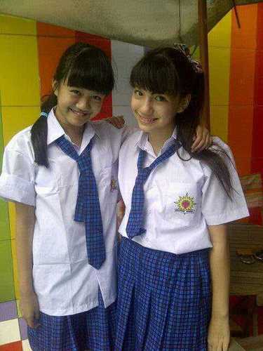 --- C2Lo,Love @Celine_SwittinS and @Cassandrasleee Because they Beautiful Like Diamonds In The sky ☺ Resmi and folllowed by {Check Fav} ☆