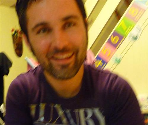 International bright young thing. Loves people, the planet, ideas, food, happy tunes and the sun on my face. Celebration!