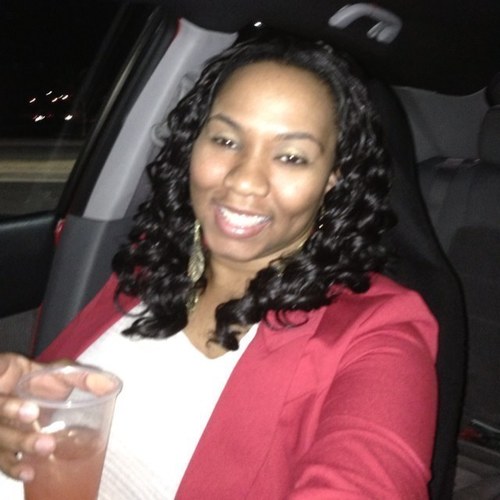 *Live•Laugh•Love* I'm Me~ One of a Kind #TeamGiants #TeamBulls             IG: leobaby32 Snap: leobaby-32