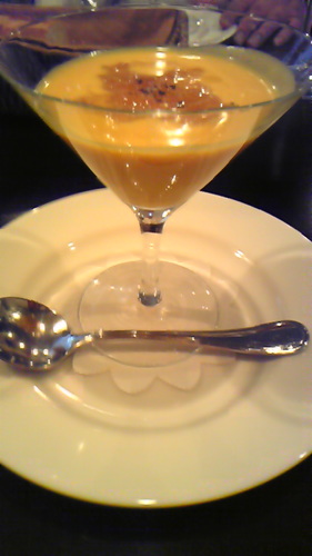 phdmarianne's profile picture. 裏金議員は逮捕♪