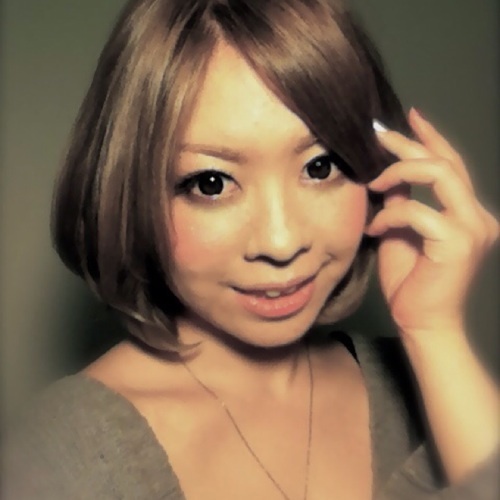 AFLOAT JAPANで最高で最強のアシスタントを目指してます‼テンション、モチベーションは高めの美容大好き女子です♪♪たまに、DJやってまーす☆フォローしてください(((o(*ﾟ▽ﾟ*)o)))