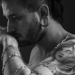 wheepy's profile picture. I love my family, the life, tattoos, piercings, cats, nice food and drinks, photography, and motors.