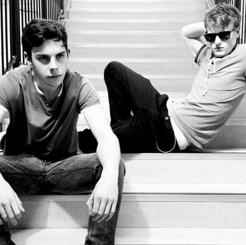 OfficialWinnieB's profile picture. Official twitter page of rapper WinnieB. New single coming out soon Give Up ft McWangu. Love my Buzzin B's!! TheCheeseWolf Productions