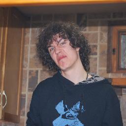 Morphine_sc2's profile picture. Periodista. Jugador (no pro) terran de Starcraft 2.