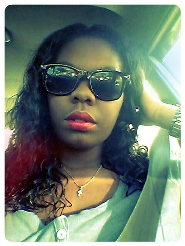 My mind says Victoria Secrete model but my Hearts says; chocolate, pizza food weed and liquior....#teamthickums oh yeaaa!