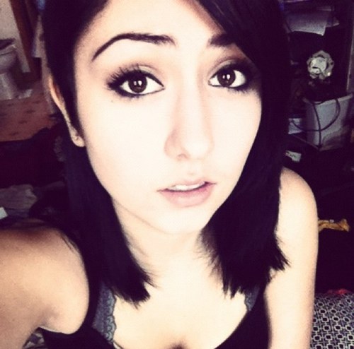 TheLifeOfNicki's profile picture. 