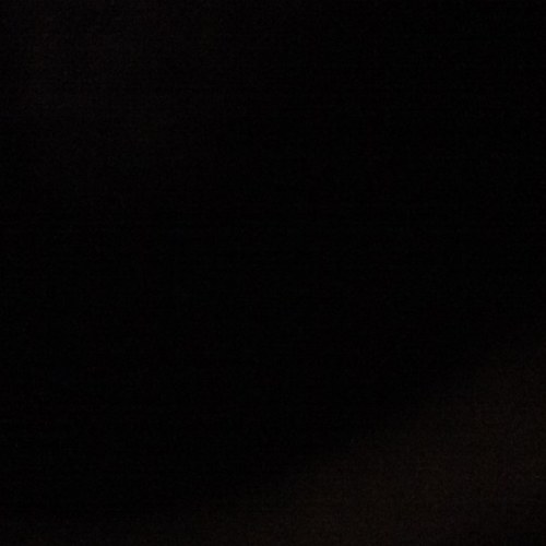 انا بنت عمري ١٧ من كويت (( احضريه ))sick