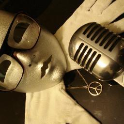 Pro Songwriter/Designer-ProfessorPea/GoldManStacks/PimpPatel. Dubstep/Busted Crunk/Dance/Hip Hop/Pop

http://t.co/fKs93l6gzG