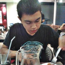 Ara_Cantona's profile picture. tried to be a better