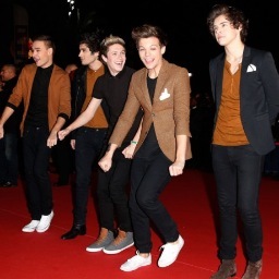 The Official Twitter Page For The Page http://t.co/vTneFPPZQa @zozie_mcpherson @EmpireHoran @ayeshababyy @laranr1