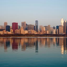 Uber promoter of this nation's greatest city. VP of Corporate Communications for Chicago's tourism organization.