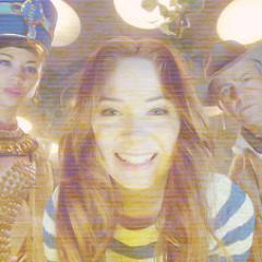 TheLandOFPonds's profile picture. My  Name is Amelia Jessica Pond! Wait can i start that again? am Amy Pond Kissogram to Companion to a GHOST! i met a Wonderful Man called The Doctor & hes mine