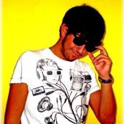 Heyhurricane's profile picture. 🎹 en @bueno_perdona 24 agosto @contempopranea 22 octubre @sirocosala en #radarjoven