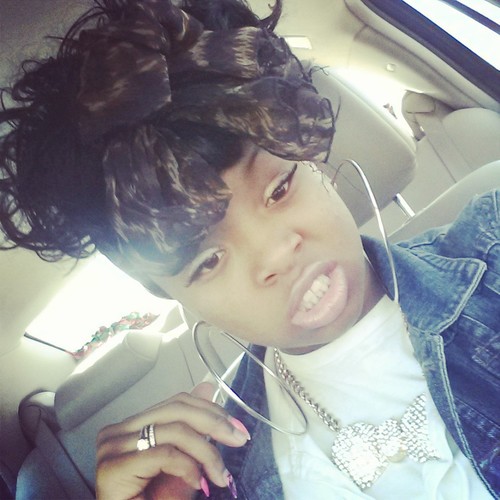 Follow Me & Ill Follow Back☆:)) ♥♥♥♥♥♥ &Go Follow My Pretty Little Sister @JamariaMontrice .. @3Blessed_ Was Here , im TeamKayla so fuck you haters ☆