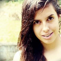 Sigam meu novo twitter apenas. 
- Bio is unnecessary.