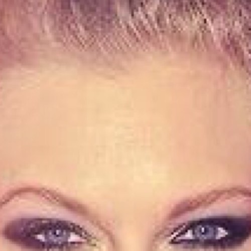 Usually I'm hidden under Tay Tay's bangs, but on the rare occasions she shows me off, I am captivating. Just don't stare, it makes me self concious!