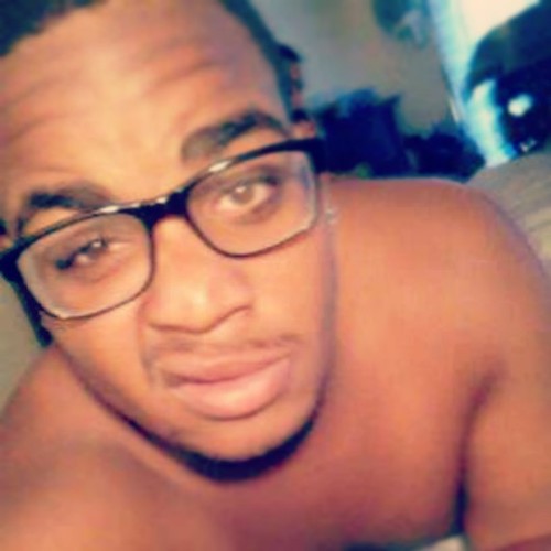 ErnestVereen's profile picture. One day ima be a the Richiest man in the world. So so follow me and take notes, maybe one day you could be like me.