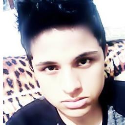 Twitteiro,Bipolar,feio xato,legal,minha virgindade prevalesce no lugar,atá se vç acreditou nisso então tbm deve acreditar qe o obama ér branco uahsahsa '--'