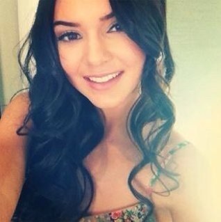 YOUREkim's profile picture. J'aime le nutella, les beau goss, les blague ..... et TOOOIII !! ;) 3 @KAnnalle -------- ma FAAME !