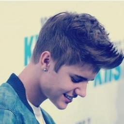 He teach me to believe and never stop dreaming -  I'm here from 2009 and i don't mean to ever leave him - supporting that canadian kid till the end♥