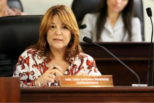 Cuenta Oficial de Luisa Piti Gándara, Ex-Representante por el PPD y Ex Primera Dama. Tweets son firmados Piti