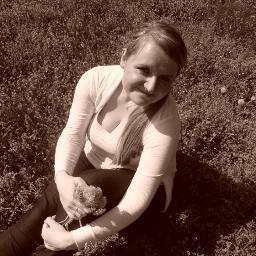 Ewiczzka's profile picture. Follow me please, I follow back :)