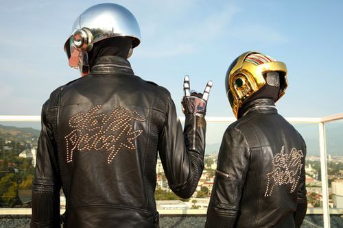 #DaftPunk #RandomAccessMemories #ComingSoon #RAM #iTunes http://t.co/S3gOYFlu8m