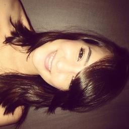 Não me alimento de quases, não me contento com a metade! Nunca serei sua meio amiga, ou seu meio amor. É tudo ou nada. #Directioner 
http://t.co/UnNeZdXucH