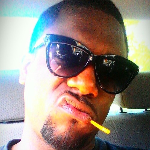 Out to get it #teamdaddy #teamTrelle #team100%Hustla #teamsingle Jus a young cool ass nigga from da westside P•ROCK all day!!