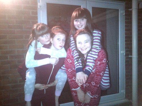 14, Dancing, instagram- chloe.brown.119