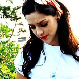 É a minha loira, a minha patricinha, a minha Barbie humana, e só minha Sophia s2' @sophiaabrahao
FC: @ManiacRebelde
