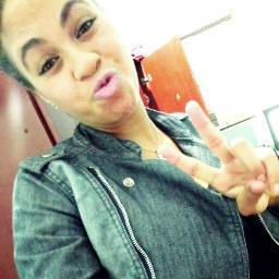        as dores passam , mas as cicatrizes ficam ,  sempre assim ;*