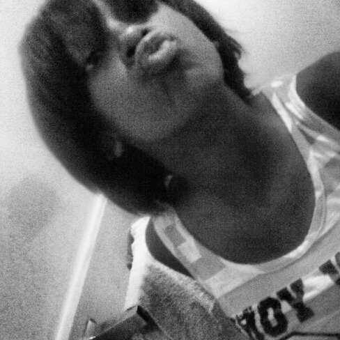 4|2 Mess w. it ! :* Now ...GIANII THVT ! ATT: JUNE 22 TEAM GIANII @ CLUB ARIYA 1028 BROAD ST NWK NJ--- 7 PM -12 AM