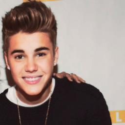 Aprendi com o Justin que nunca devemos dizer nunca e que devemos sempre acreditar nos nossos sonhos / amoo muito a @kidrauhllswagy