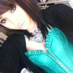 New to this!! Excuse me if I do something wrong :/.