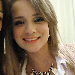 , poucas pessoas realmente merecem saber aquilo que eu sou de verdade.