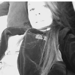 olá, sou somente da @pompomdemengeon e ela não me divide com ninguém, flw :*